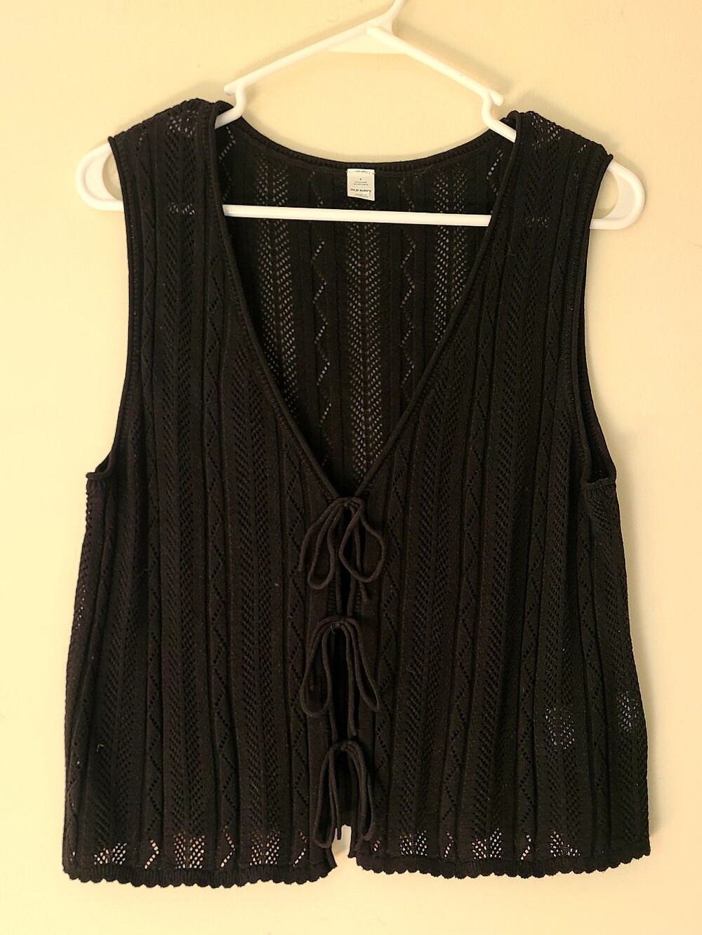 Old Navy Black Pointelle Knit Tie Front Sweater Vest Size L
